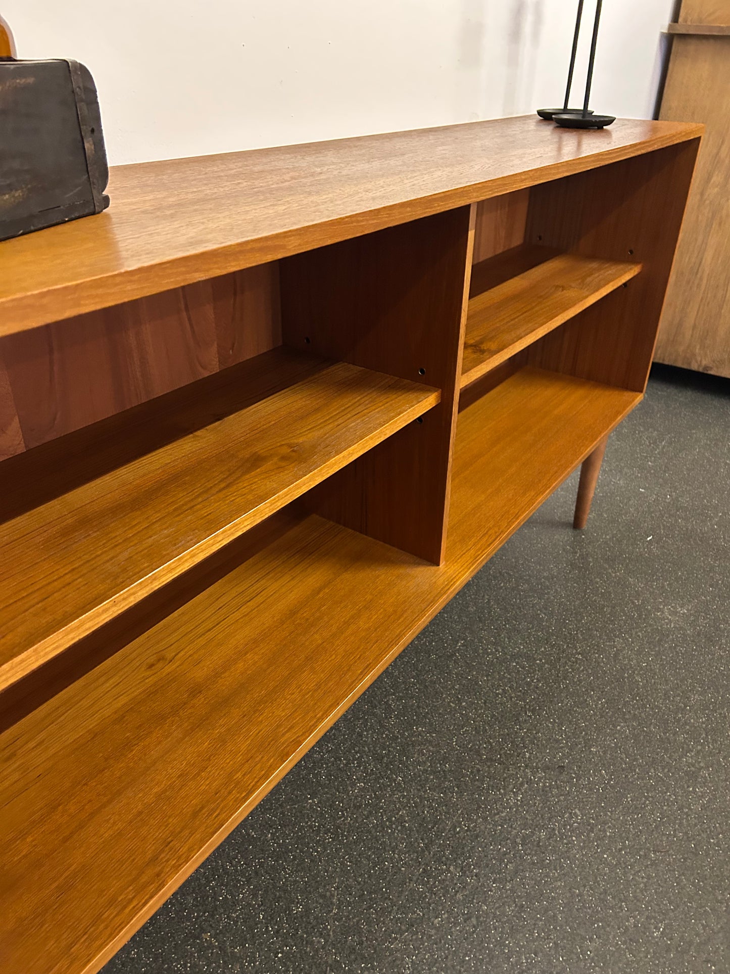 Teak Sideboard/ Regal 70er Jahre